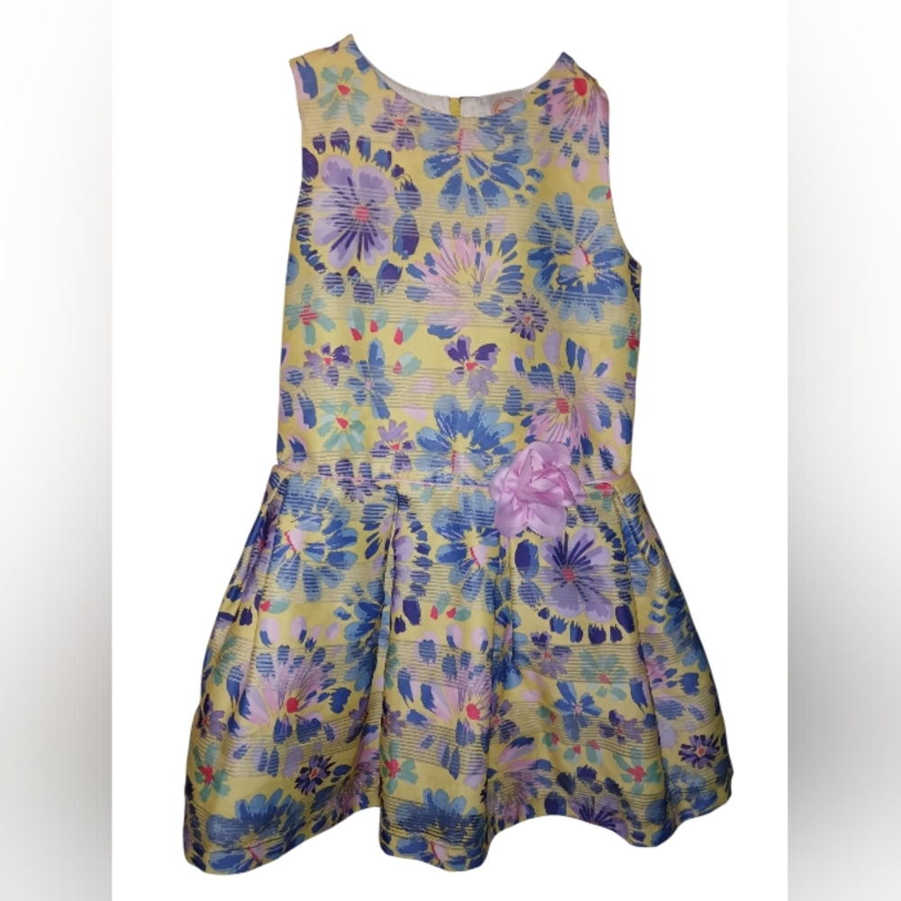 Floral Sleeveless Dress with Pink Accent